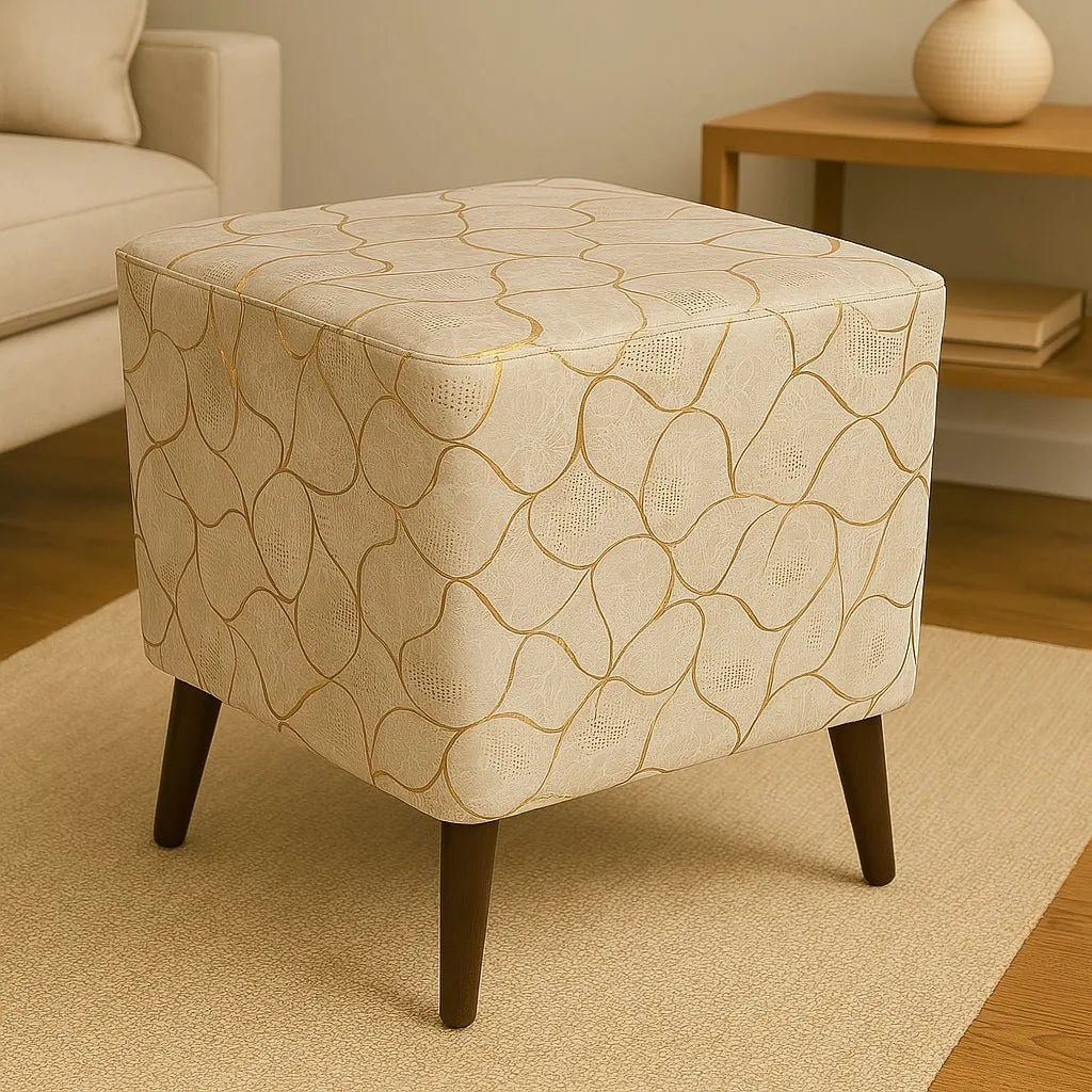 Wooden stools for sitting Pakistan