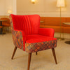 Cozy coffee table chairs